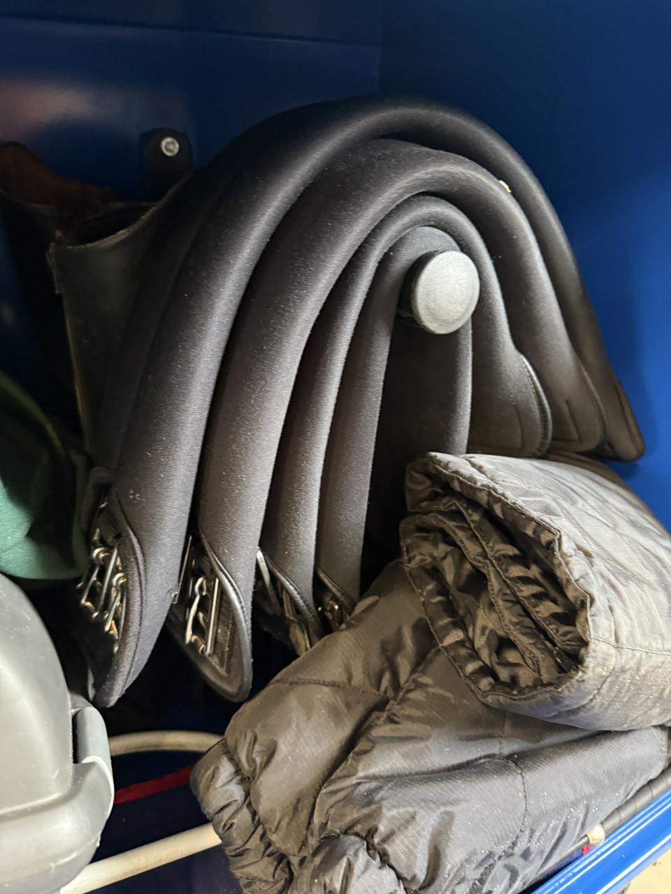 Dressuur zadel KN + hoofdstel Passier (stang en trens)