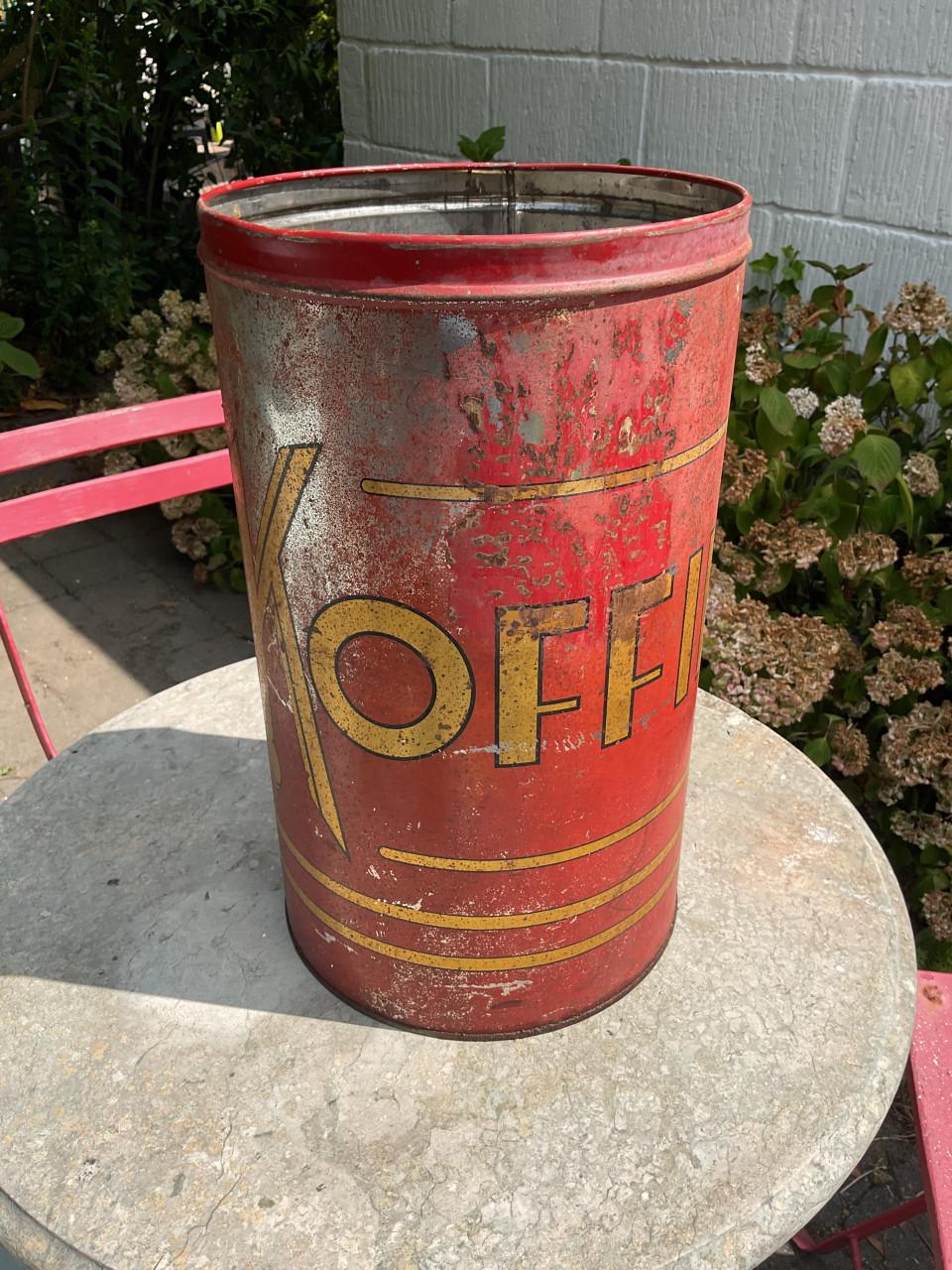 Groot antiek koffieblik
