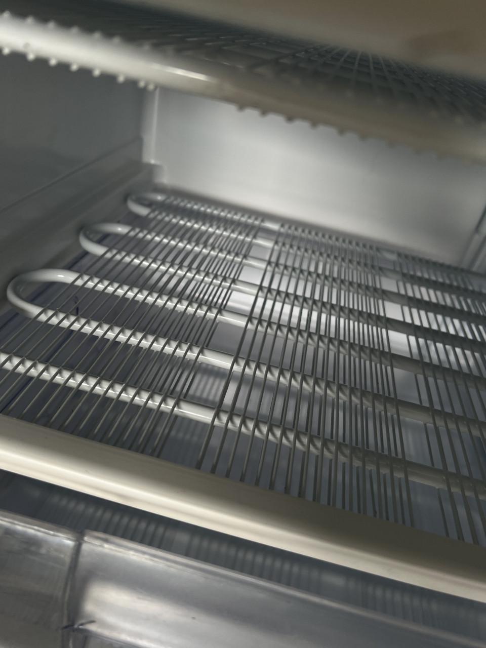 4 laden Vrieskast 85x55 cm. Inhoud vriezer 91 liter energieklasse A+