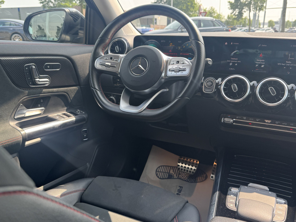 Mercedes-Benz Gla-klasse 250 e amg line l automaat i mbux l 360° camera l w