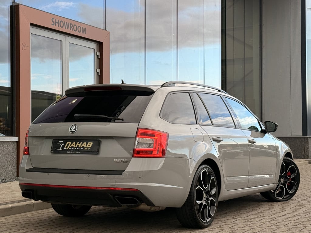 Skoda Octavia 2.0 tsi rs 230 pk | standkachel | leder | canton audio | navi