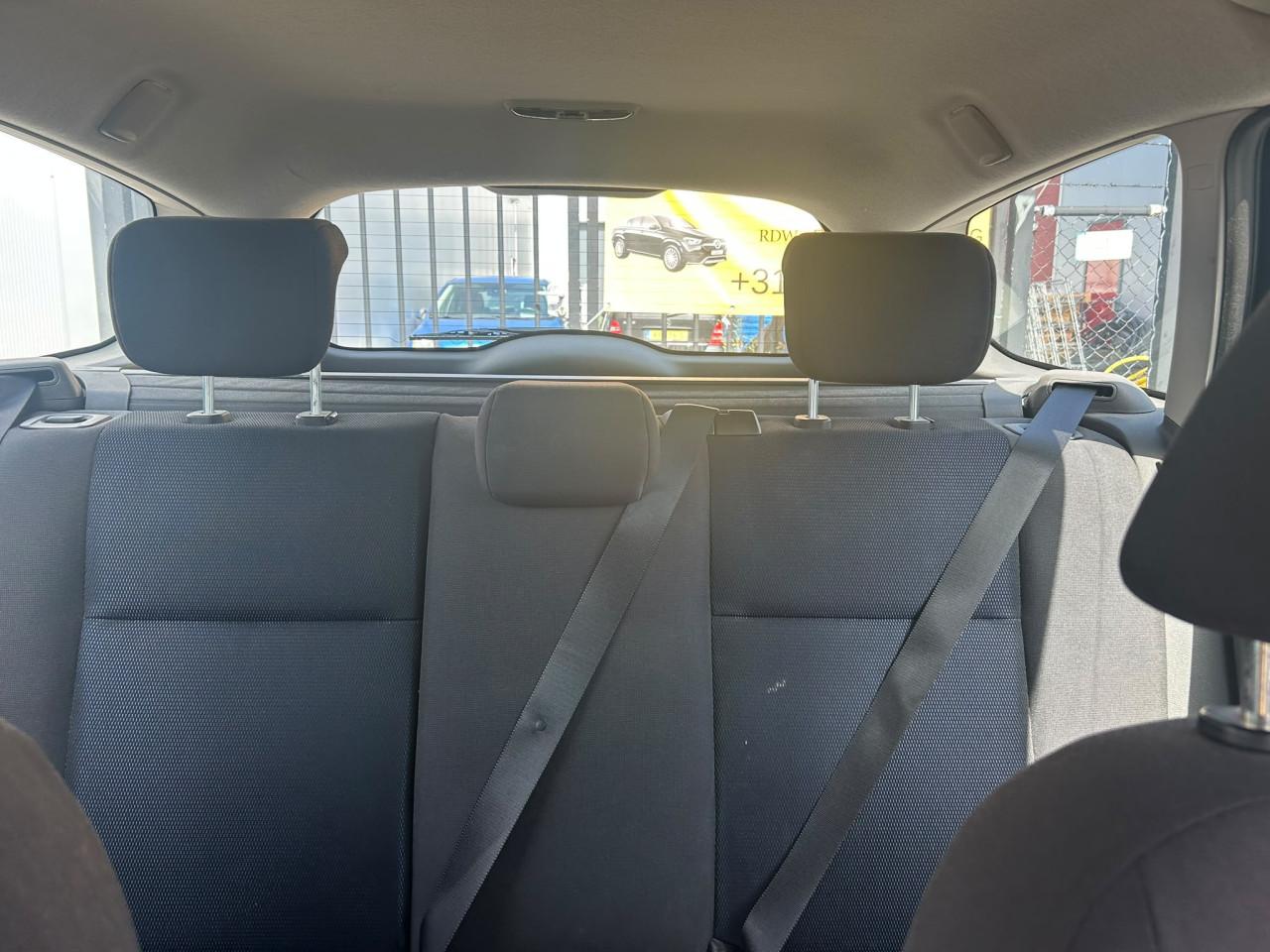 Ford Focus Wagon 1.6-16V Futura In de opties! APK Vol Jaar
