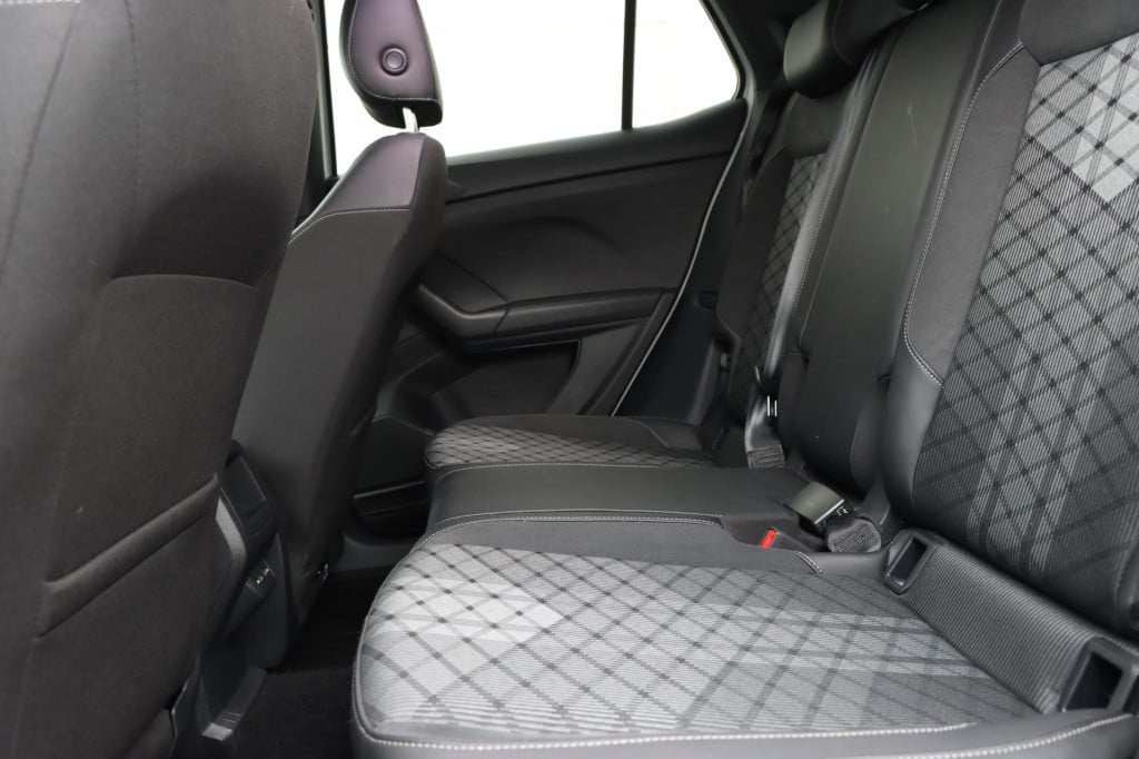 Volkswagen T-cross 1.0 tsi r-line 115pk dsg7