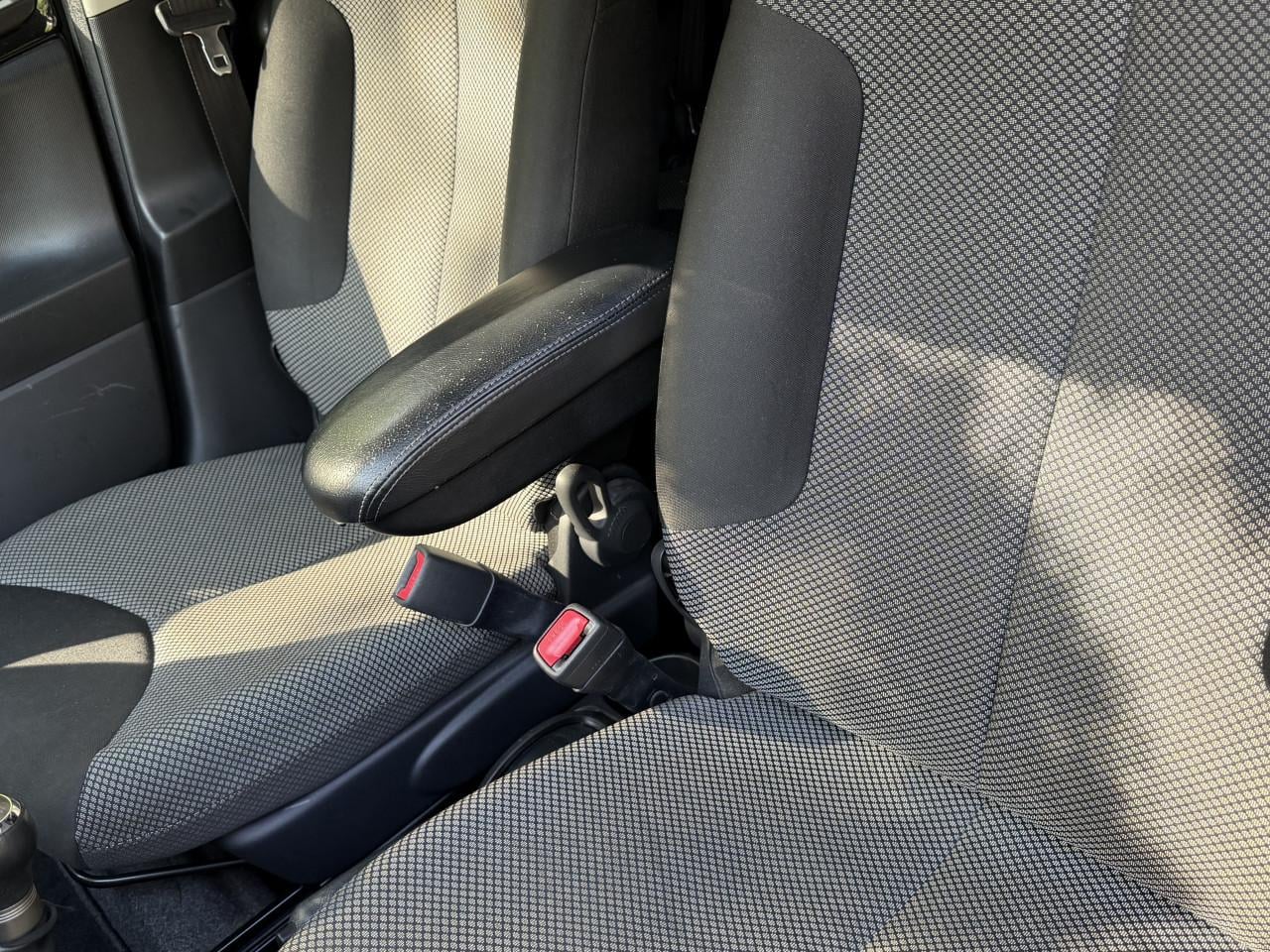 Toyota Aygo 2012 Zwart lage kmstand