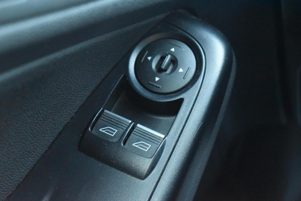 Ford Fiesta 1.0 style | incl. nieuwe distributieriem | airco | navigatie | 