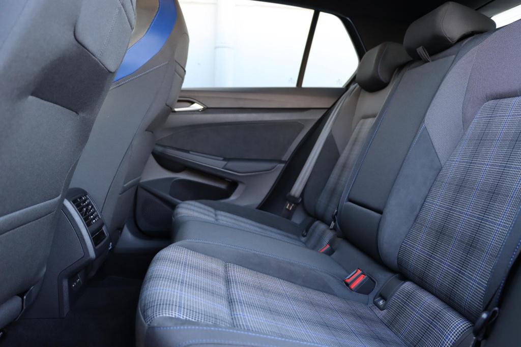 Volkswagen Golf 1.5 ehybrid gte 272pk dsg6