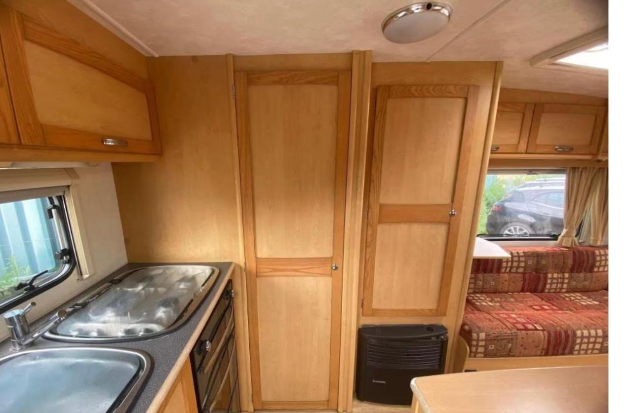 Elddis Avante 362