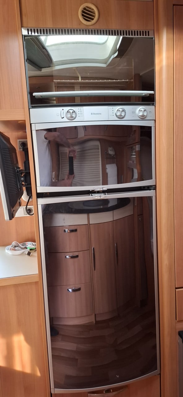Eriba Nova HN545 bj 2011 airco mover EP levelsysteem, vloerverwarming
