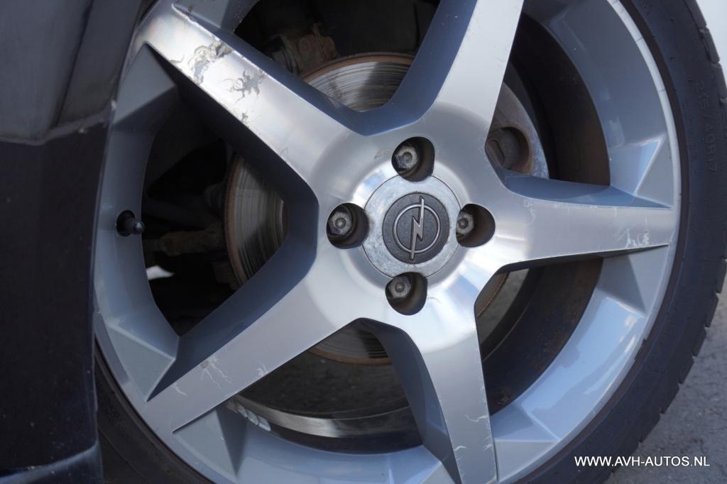Opel Tigra twintop 1.4-16v temptation
