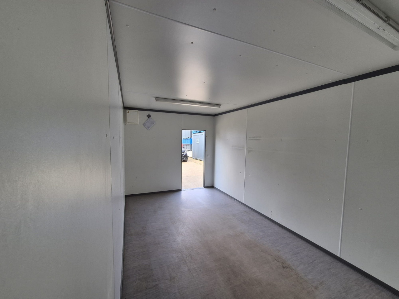 Kantoorunit / bouwkeet / schaftkeet / woonunit 6x3m
