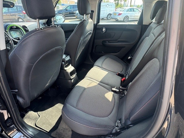 Mini Countryman mini 1.5 cooper 1.5 cooper i 136 pk l navigatie i parkeerse