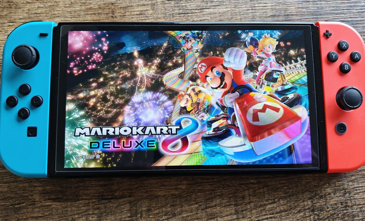 Nintendo Switch oled, nieuwe versie met mario kart 8e luxe