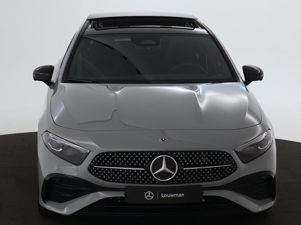 Mercedes-Benz A-Klasse 180 business solution amg | nightpakket | parkeerpak
