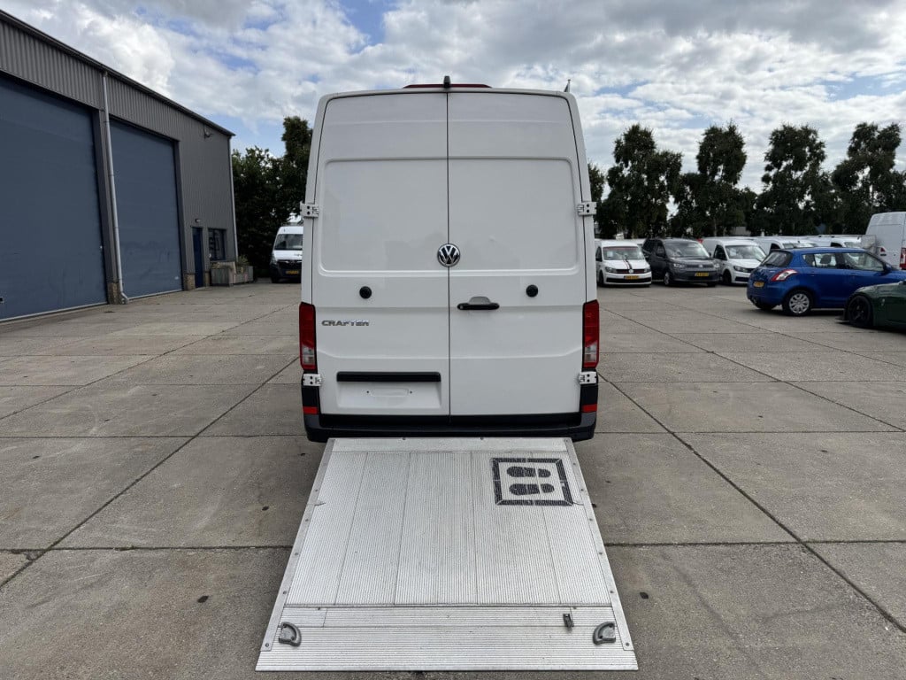 Volkswagen Crafter 35 2.0 tdi l4h3 laadklep / automaat / camera / navi / ca