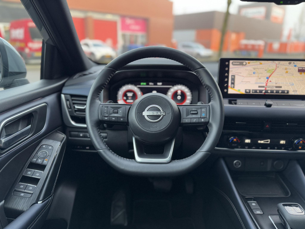 Nissan Qashqai 1.3 mhev xtronic tekna design pack | panoramadak | head-up d