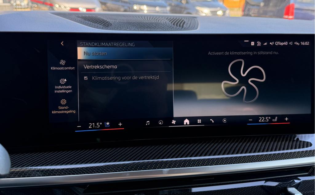 BMW X5 xdrive50e m-sport | carbon | pano | memory | stoelverwarming / verko