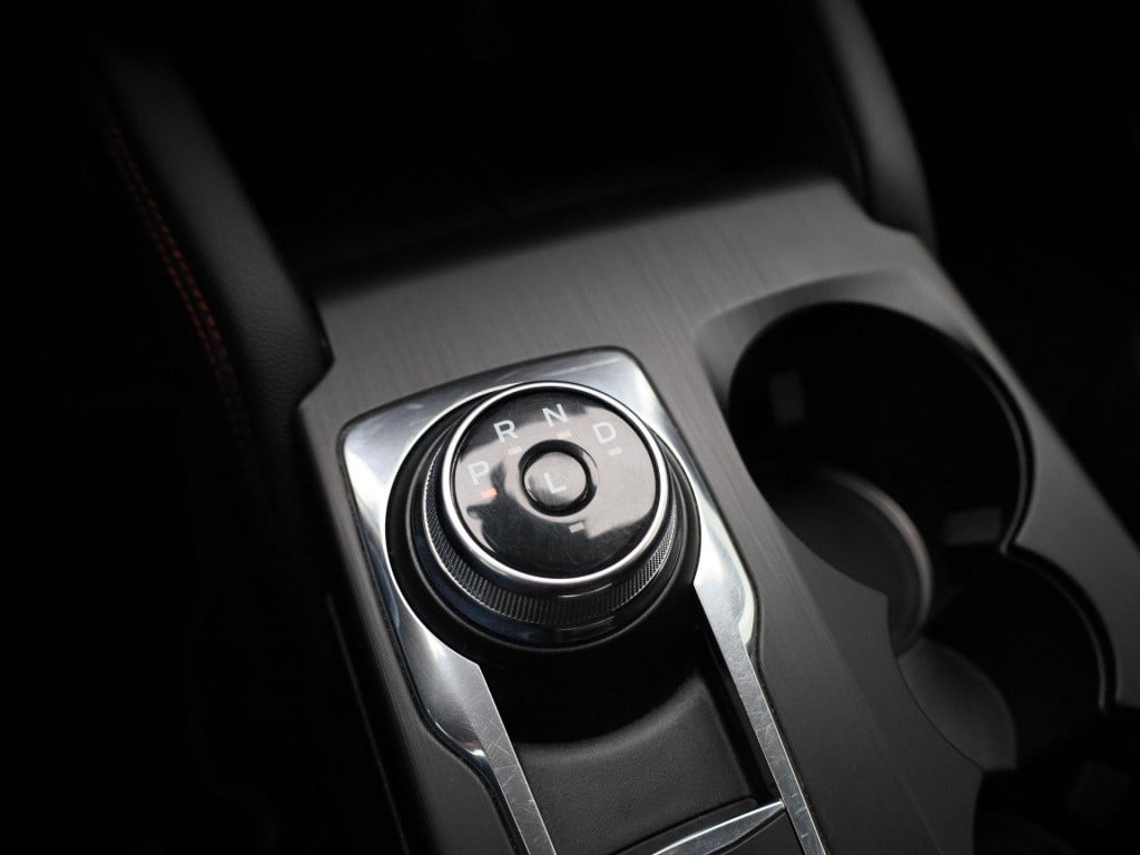 Ford Kuga 2.5 phev st-line x | automaat | lmv | parkeer sensoren | half led