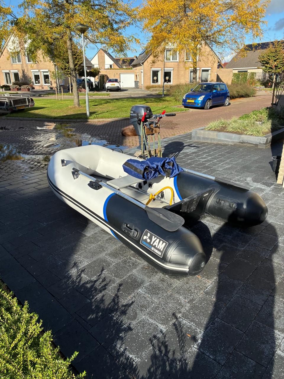 Te koop rubberboot met 8 pk yamaha