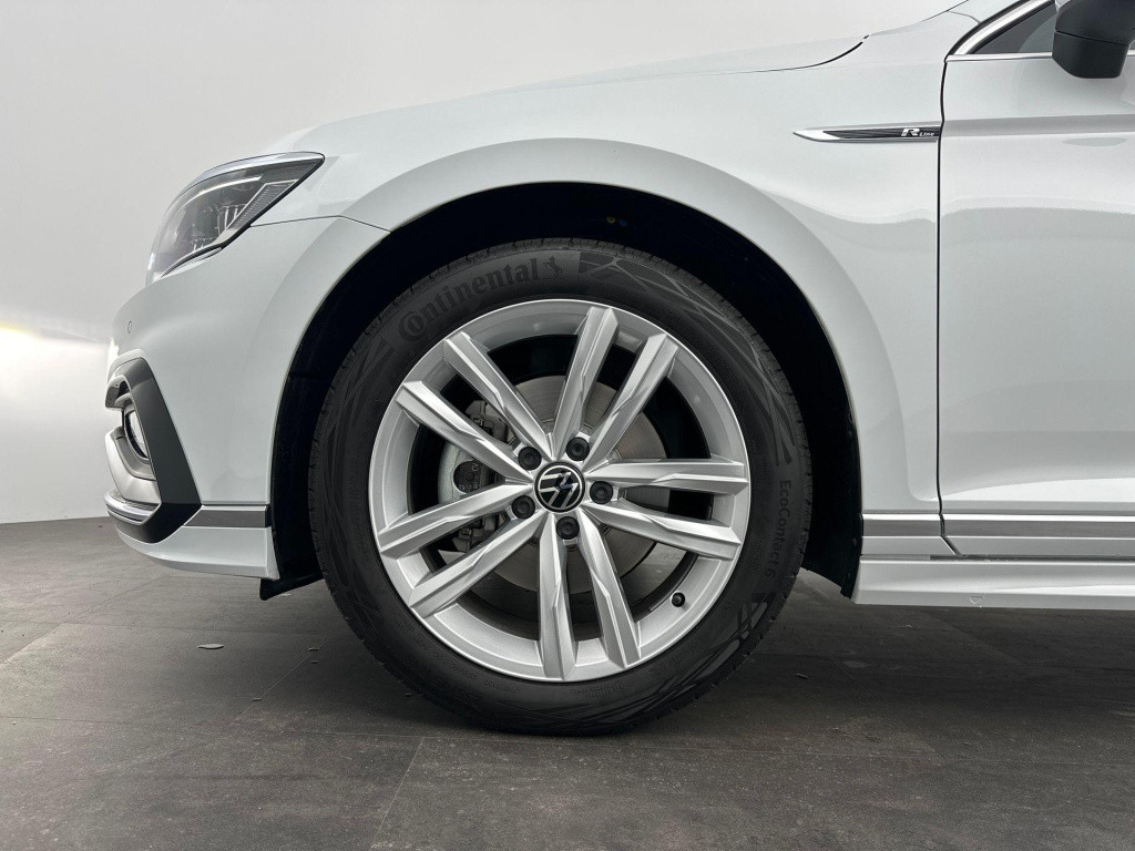 Volkswagen Passat variant 1.5 tsi r-line business dsg7 150pk panoramadak - 