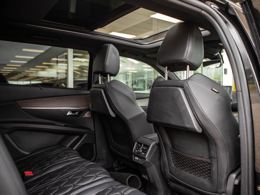 Peugeot 5008 1.2 puretech 130pk gt automaat | 7-zits | nappa leder | focal 