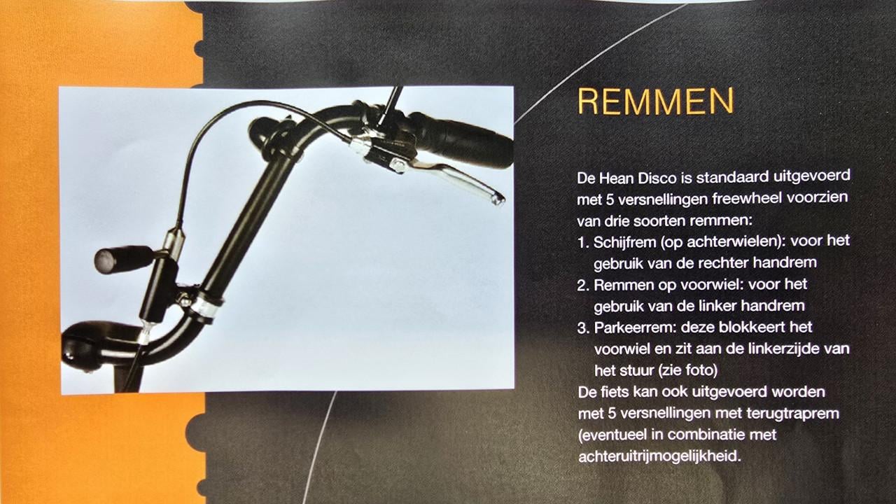 Driewielfiets met elektrische ondersteuning.
