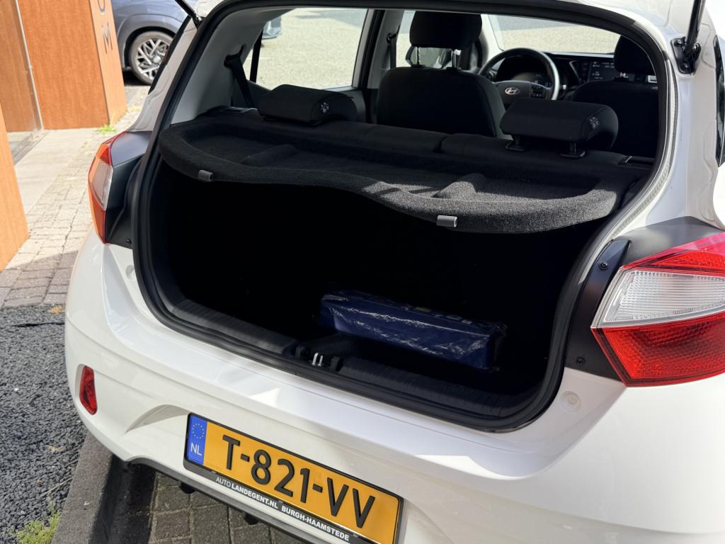 Hyundai I 10 1.0 comfort | carplay | airco | dab | lane assist | cruise con