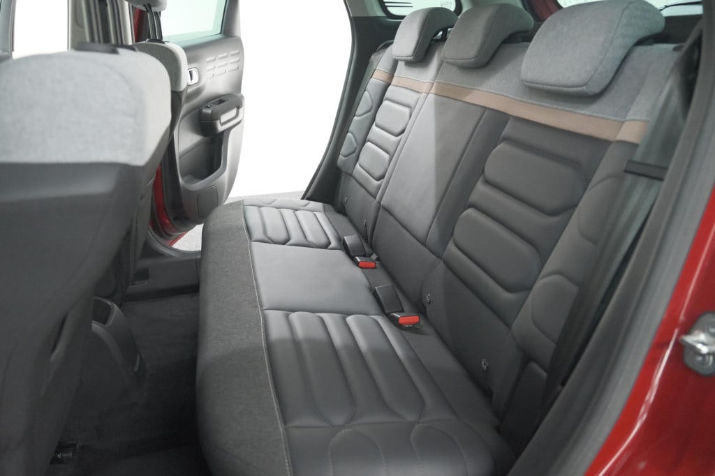 Citroen C3 Aircross puretech 110 feel | trekhaak | camera | apple carplay