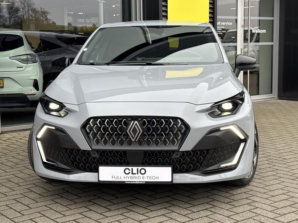 Renault Clio new 1.8 hybrid 160 techno pack première, direct leverbaar!!