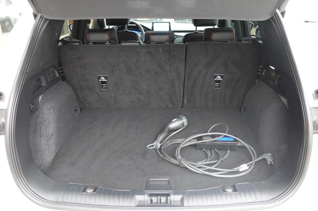 Ford Kuga 2.5 phev st-line x