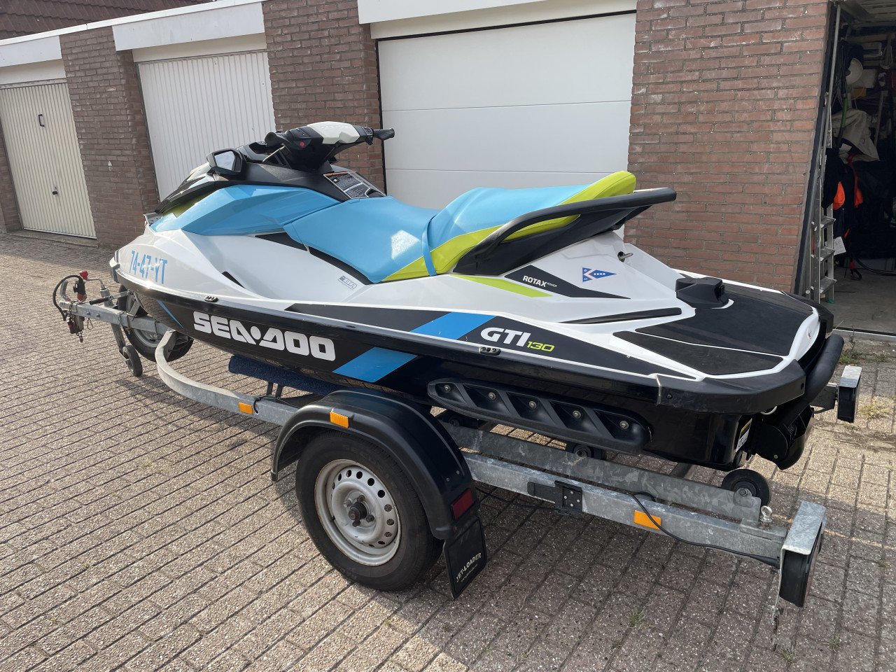 SEA-DOO GTI 130  + Trailer Jetloader (20215)