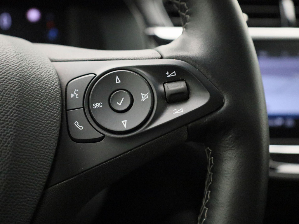 Opel Corsa-e elegance 50 kwh | navigatie | warmtepomp | apple carplay & and