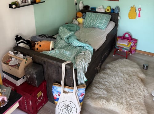 Steigerhouten bed met 2 opberglades te koop