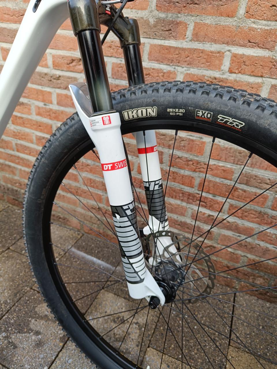 MOUNTAINBIKE