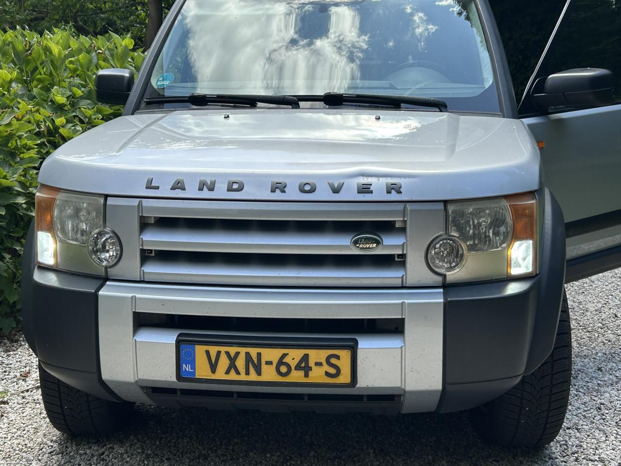 Landrover Discovery 2.7 D V6 6 versn. Handgeschakeld youngtimer grijs kent.