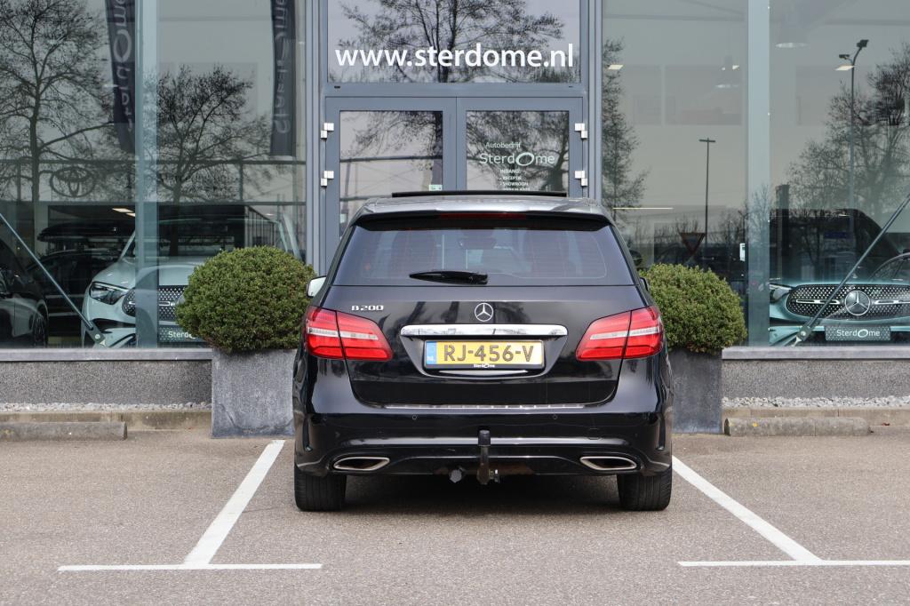 Mercedes-Benz B-Klasse 200 d amg line prestige l panoramadak l distronic l 