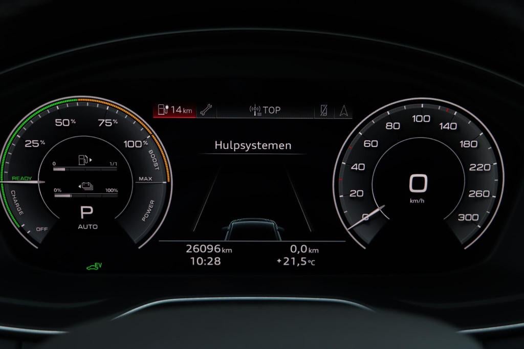 Audi Q5 50 tfsi e quattro s edition competition 300pk s tronic | soh 95,4% 