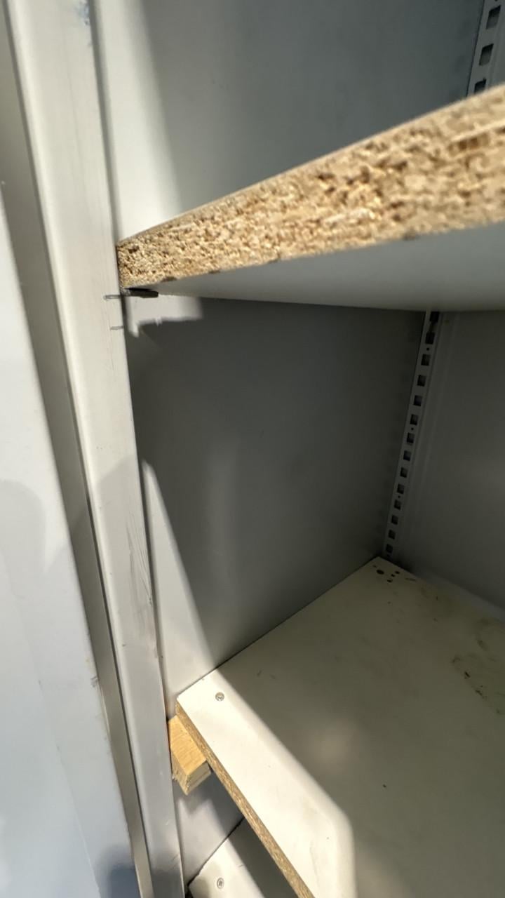 Stalen kast metalen kast