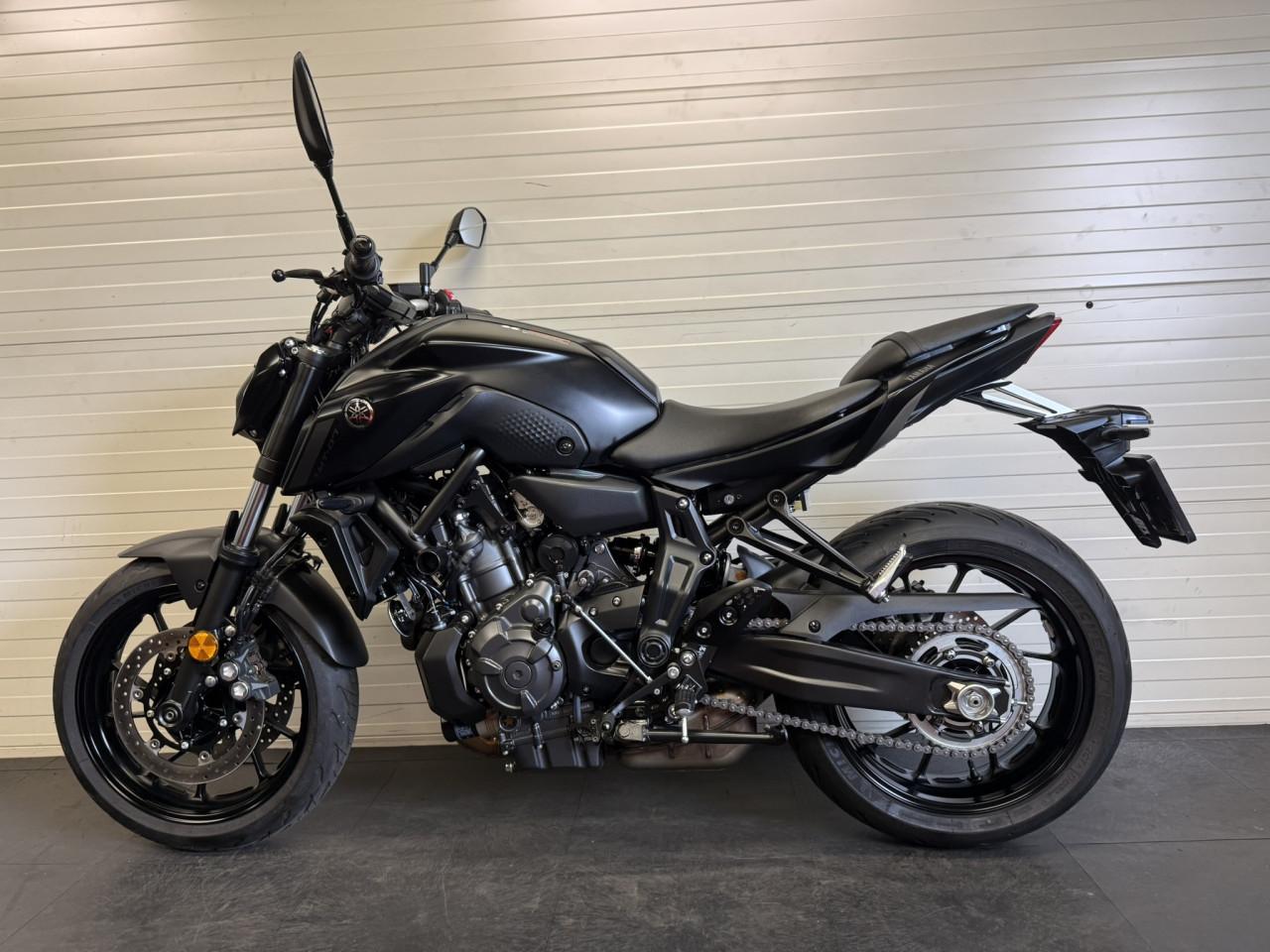 Jonge en gave Yamaha MT-07 bj 2021 slechts 1700km!