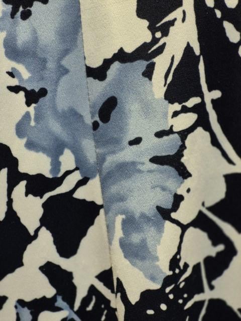 Zomerrok print blauw met crème maat 48