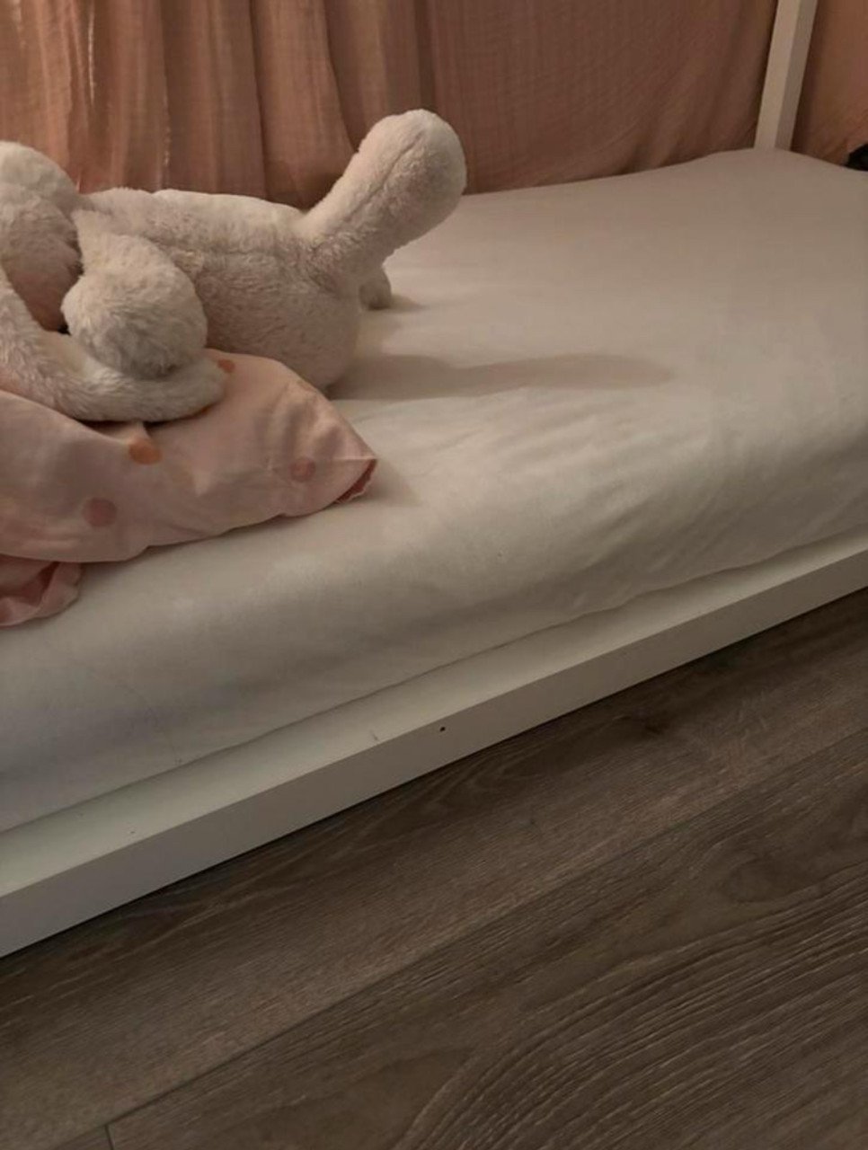 Bedhuisje vloerbed