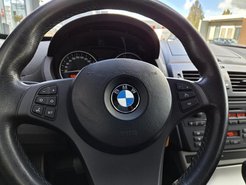 BMW X3 2.5i executive