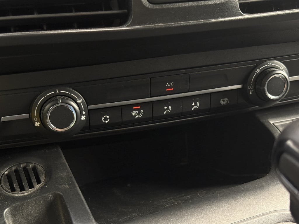 Citroen Berlingo 1.5 bluehdi club l1 | nl-auto | 1e eig | trekhaak | carpla
