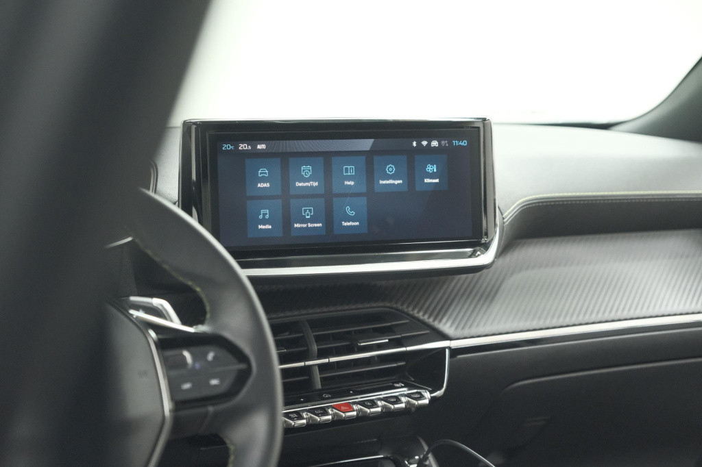 Peugeot 2008 puretech 130 eat8 gt | camera | apple carplay | parkeersensore