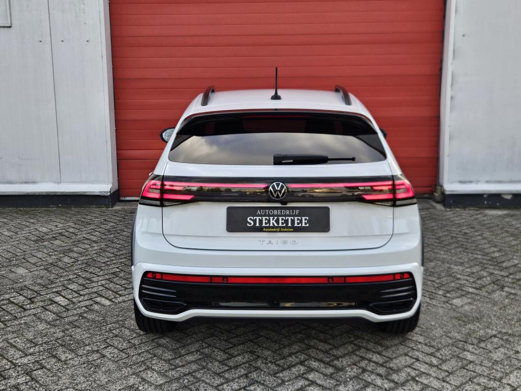 Volkswagen Taigo 1.0 tsi r-line | carplay | camera | rijklaar inclusief 1 j