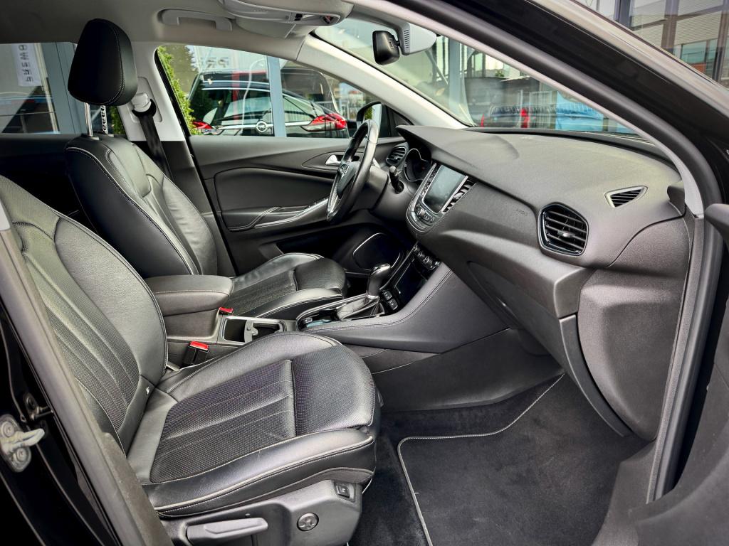 Opel Grandland X 1.2 turbo innovation leder navi ecc
