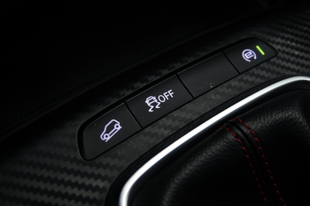 MG ZS 1.5 vti | pdc | led | cruise |
