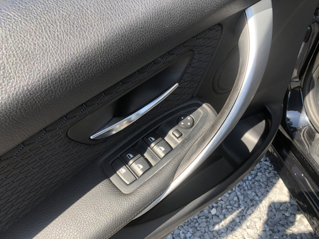 BMW 3-serie touring 316i 136pk executive m-sportpakket