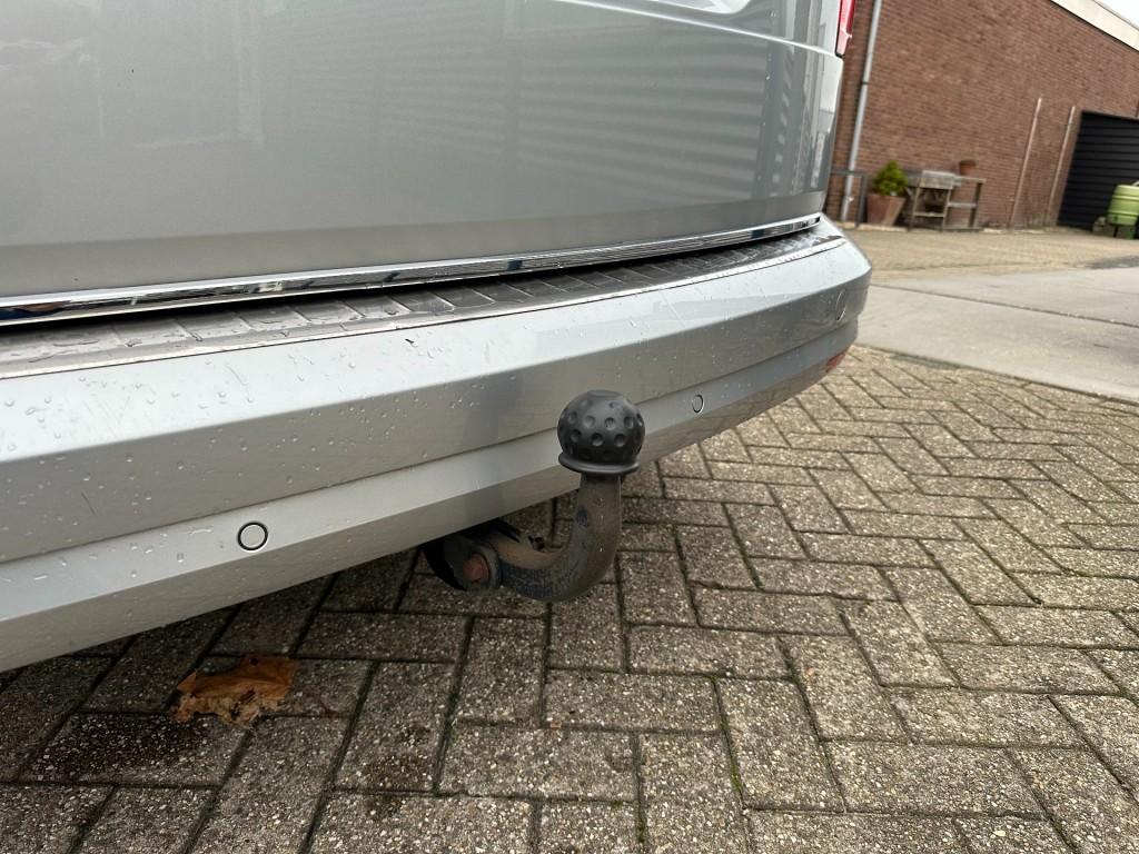 Volkswagen Caddy 1.4 tsi highline 5-pers. led camera trekhaak navi