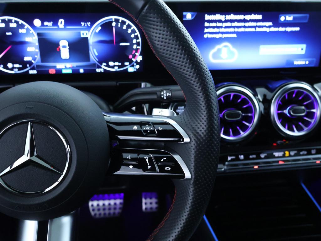 Mercedes-Benz Gla-klasse 250 e amg plug-in hybride edition amg line | night