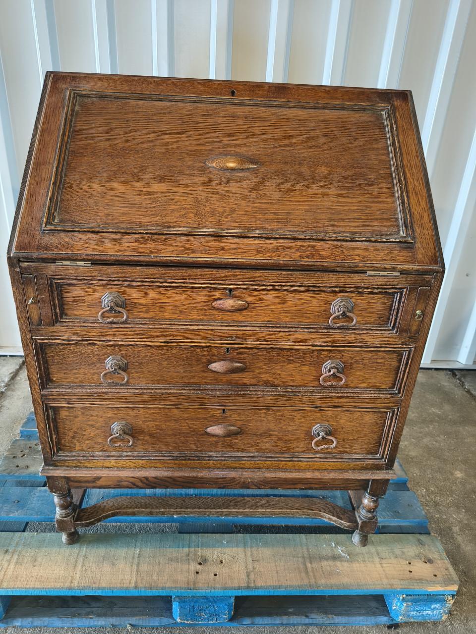 Secretaire